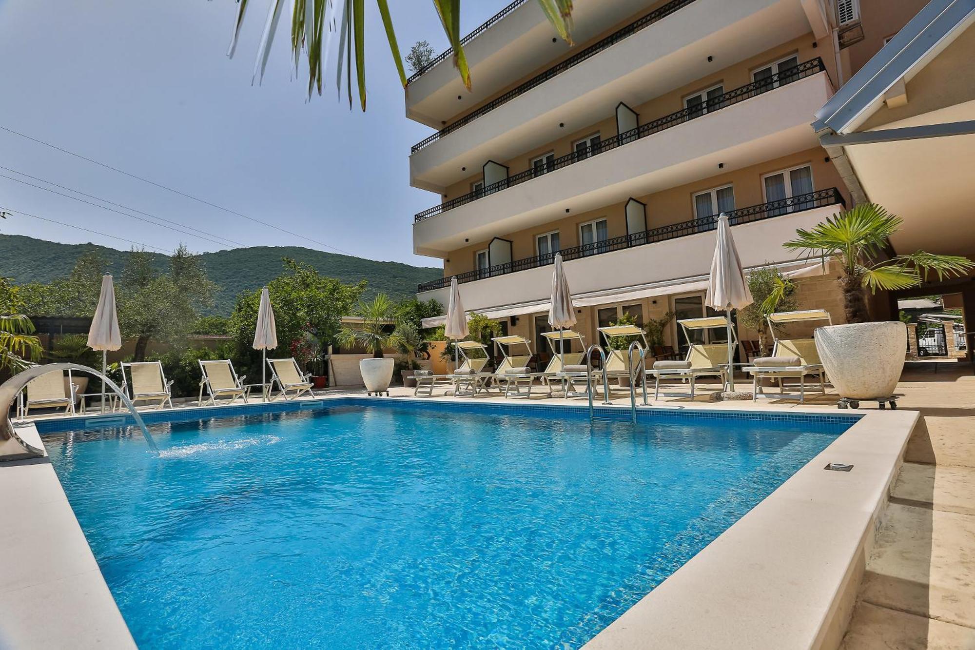 Villa La Vida Budva Exterior foto